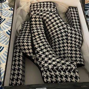 Azalea Wang Houndstooth Boots